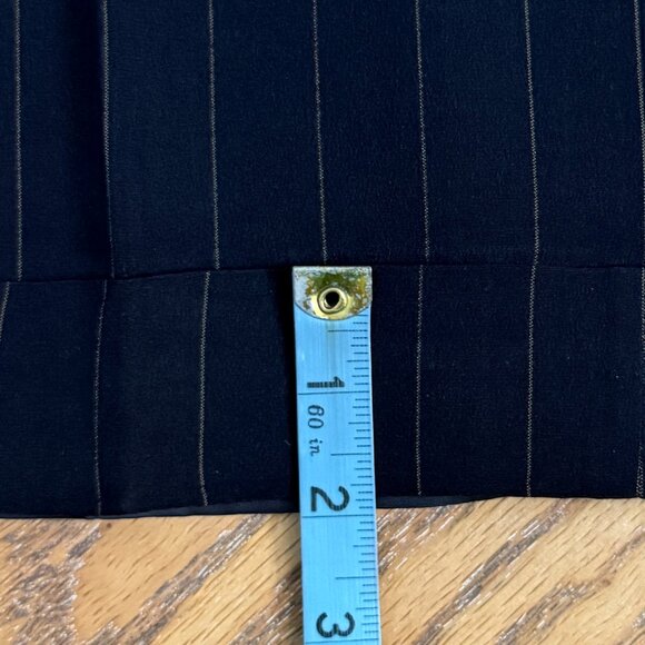 Liz Claiborne 2 Piece Pinstripe Silk Pant Suit Set Size 10 - Picture 12 of 16